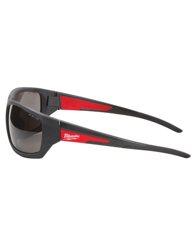 Lunettes fumées PERFORMANCE alliant protection UV